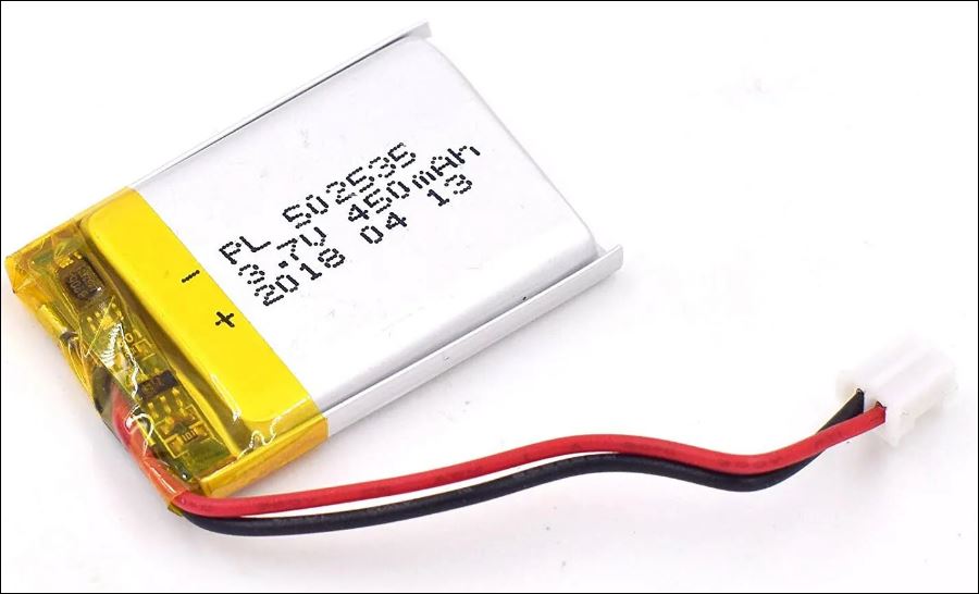 ''Come caricare correttamente  le batterie agli ioni di litio e ai polimeri di litio''