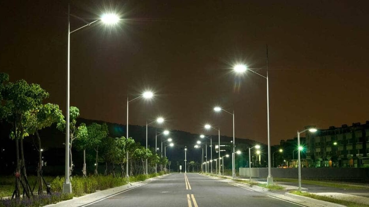 ''La Diffusione del LED per la Pubblica Illuminazione in Italia''