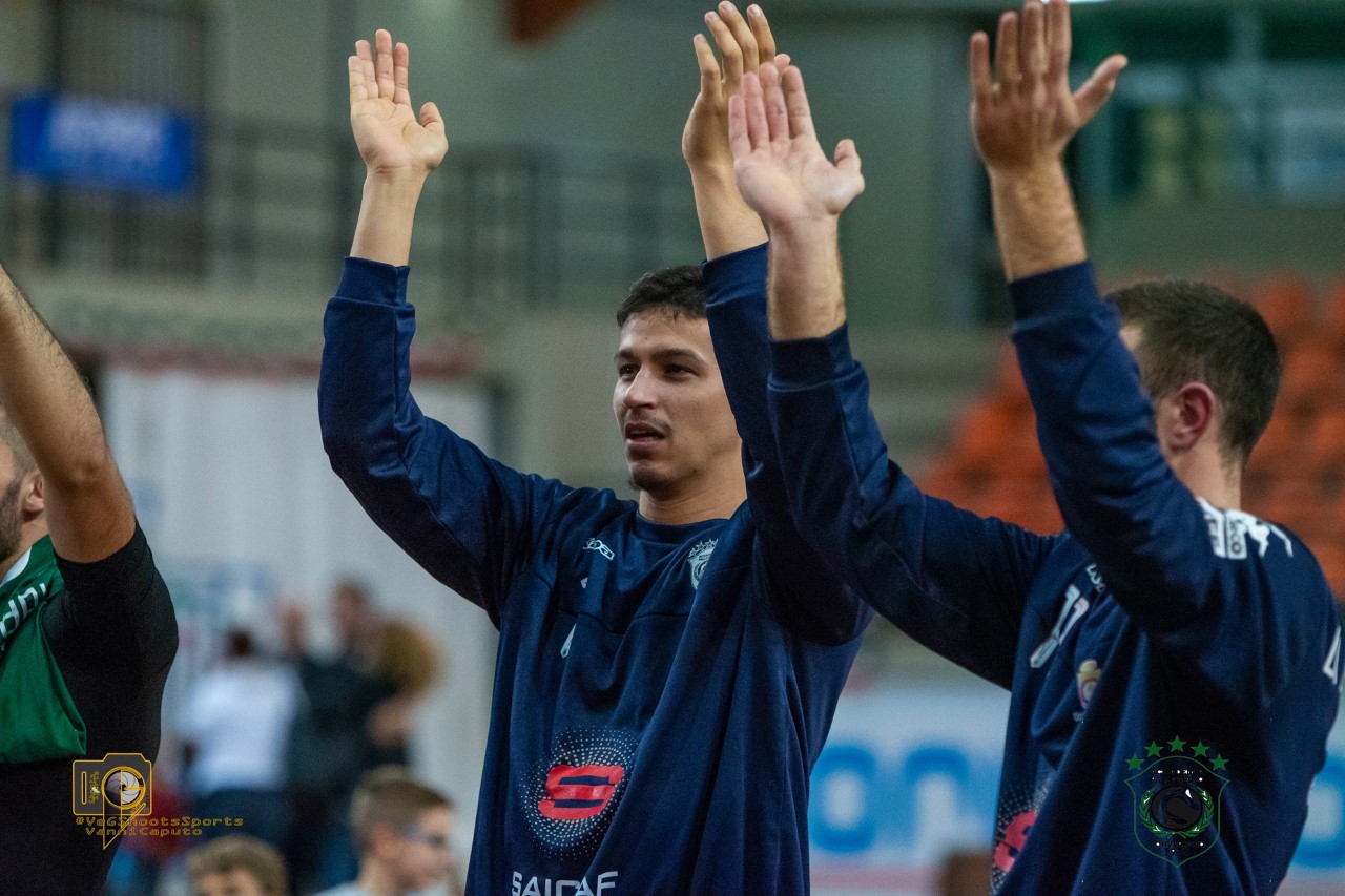 ACCADEMIA CONVERSANO: ESPUGNATO IL PALACHIARBOLA.! Pallamano Trieste sconfitto 27 - 19